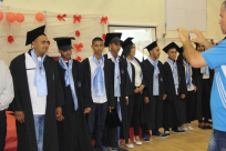 بالفيديو: مدرسة الوعد التكنولوجية في اللد تحتفل بتخريج فوج جديد من طلابها 